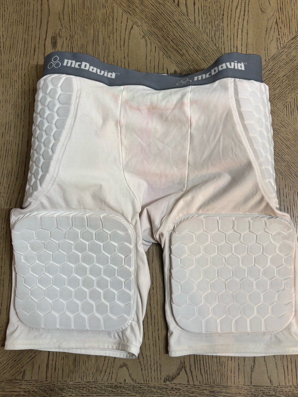 McDavid Padded Compression Shorts XLarge White Hex Thigh Hip Protection Football